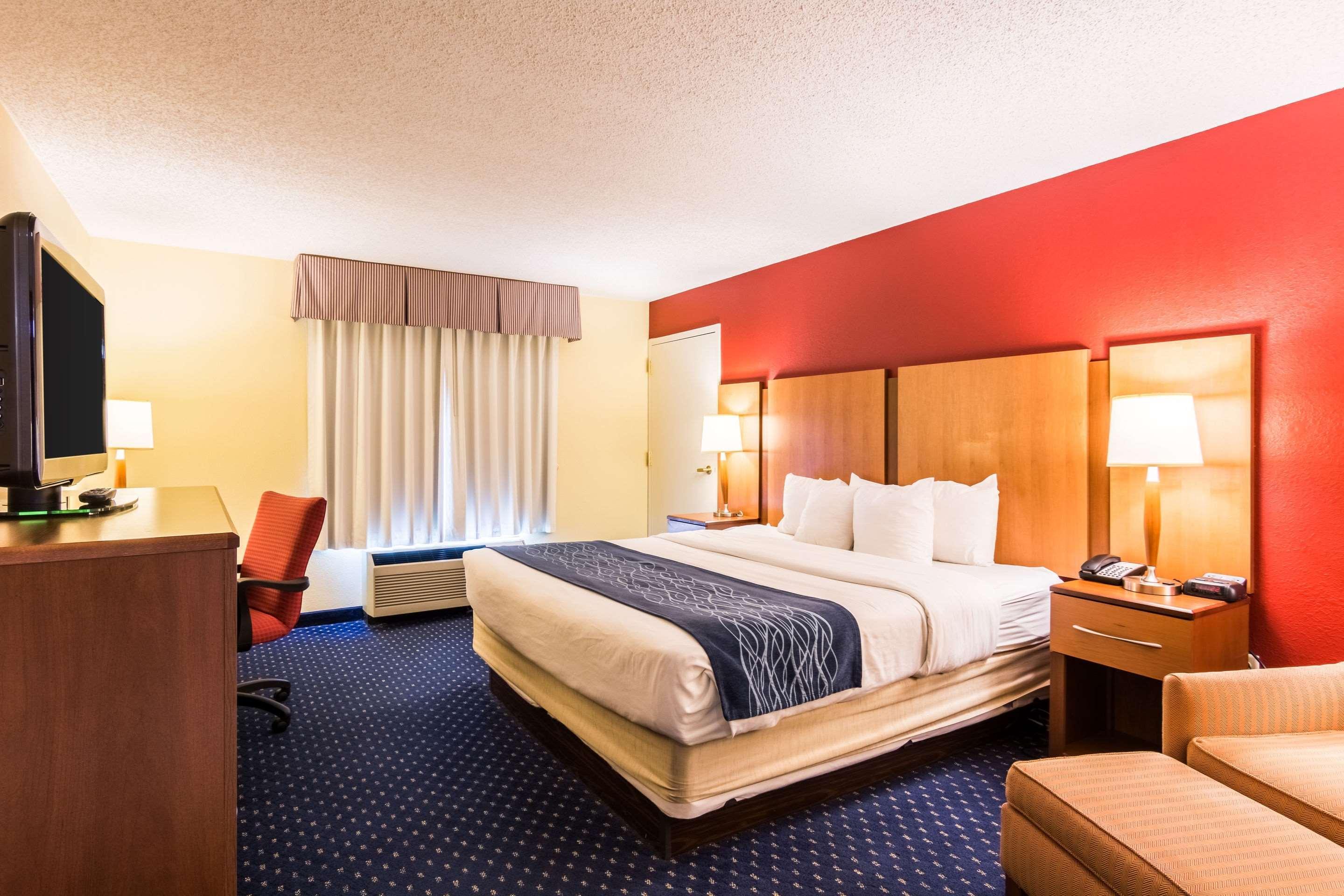 Comfort Inn At Joint Base Andrews Клинтон Экстерьер фото