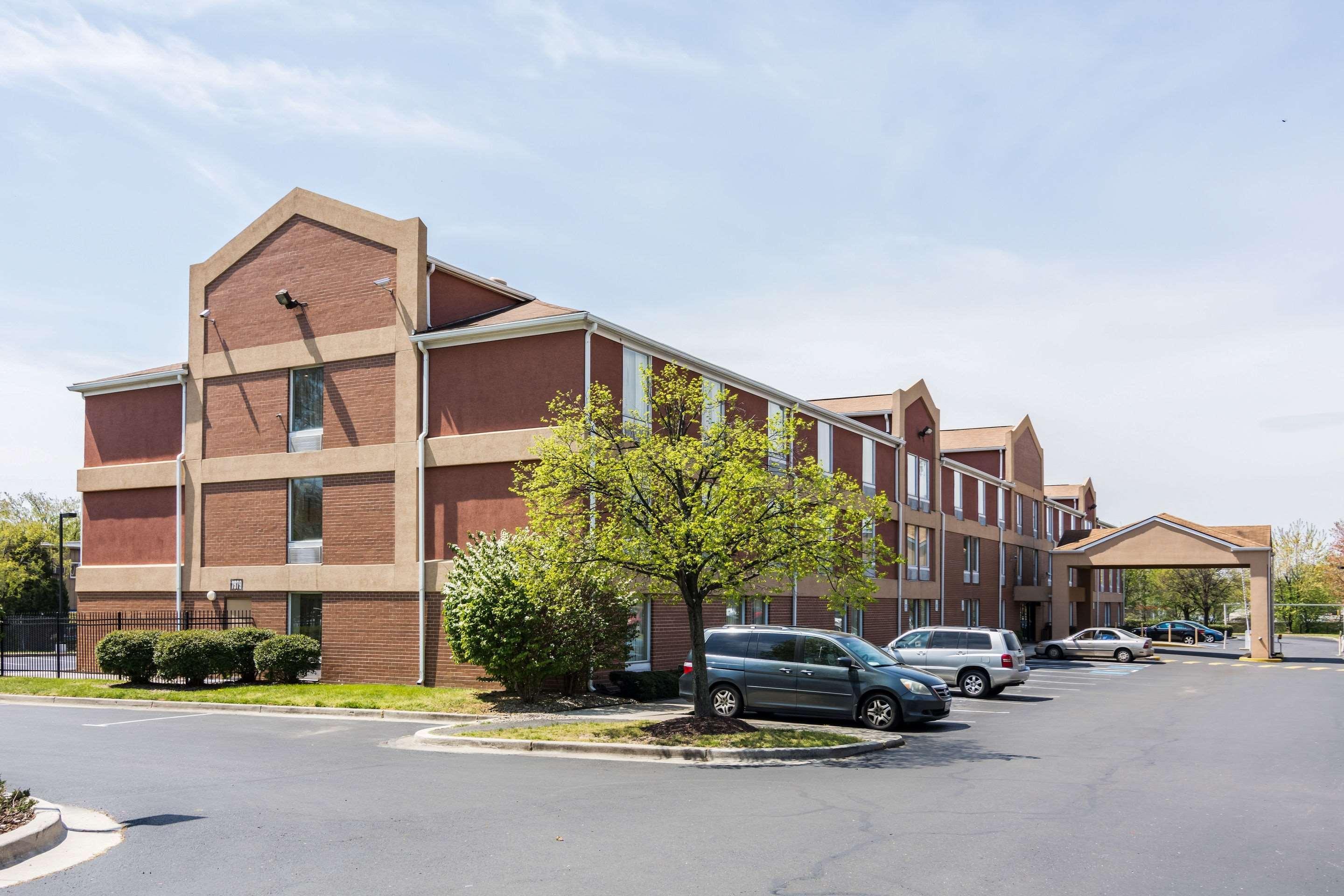 Comfort Inn At Joint Base Andrews Клинтон Экстерьер фото