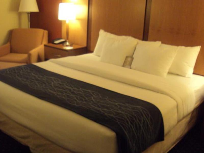 Comfort Inn At Joint Base Andrews Клинтон Экстерьер фото